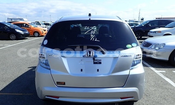Sayi Na hannu Honda FIT Silver Mota in Maseru a Maseru Sayi Na hannu Honda FIT Silver Mota in Maseru a Maseru