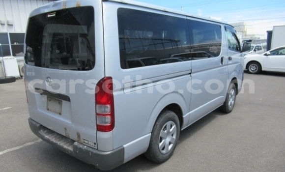 اشتري مستعمل Toyota Hiace Silver سيارة في Maseru في Maseru اشتري مستعمل Toyota Hiace Silver سيارة في Maseru في Maseru