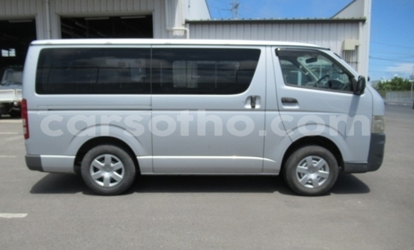 اشتري مستعمل Toyota Hiace Silver سيارة في Maseru في Maseru اشتري مستعمل Toyota Hiace Silver سيارة في Maseru في Maseru