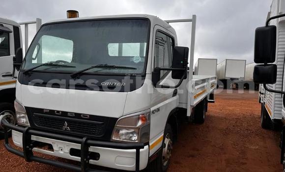 اشتري مستعمل Mitsubishi Van Other شاحنة في Maseru في Maseru اشتري مستعمل Mitsubishi Van Other شاحنة في Maseru في Maseru