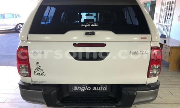 اشتري مستعمل Toyota Hilux White سيارة في Maseru في Maseru اشتري مستعمل Toyota Hilux White سيارة في Maseru في Maseru