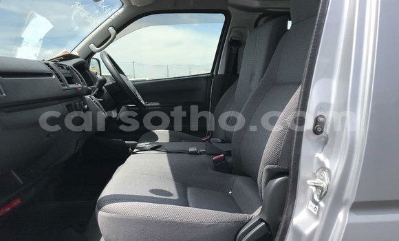 Acheter Occasion Voiture Toyota Hiace Gris à Maseru, Maseru Acheter Occasion Voiture Toyota Hiace Gris à Maseru, Maseru