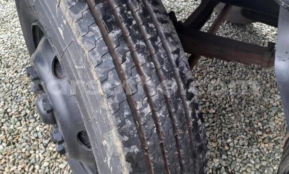 Sayi Na hannu Nissan UD White Babbar mota in Maseru a Maseru Sayi Na hannu Nissan UD White Babbar mota in Maseru a Maseru