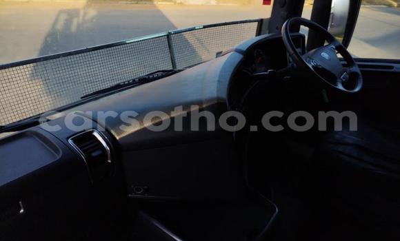 اشتري مستعمل Scania R420 White شاحنة في Maseru في Maseru اشتري مستعمل Scania R420 White شاحنة في Maseru في Maseru