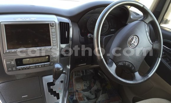 Buy Used Toyota Alphard Silver Car in Maseru in Maseru Buy Used Toyota Alphard Silver Car in Maseru in Maseru