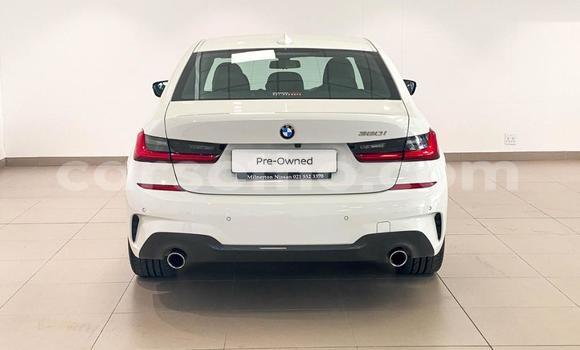 Sayi Na hannu BMW 3–Series White Mota in Maseru a Maseru Sayi Na hannu BMW 3–Series White Mota in Maseru a Maseru