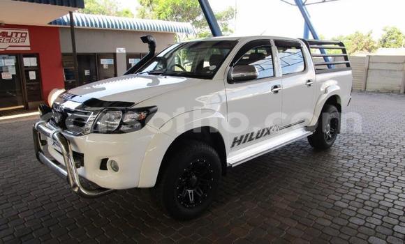 Acheter Occasion Voiture Toyota Hilux Blanc à Maseru, Maseru Acheter Occasion Voiture Toyota Hilux Blanc à Maseru, Maseru
