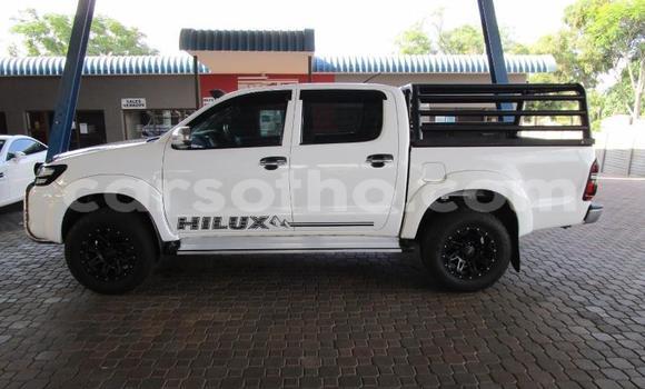 Acheter Occasion Voiture Toyota Hilux Blanc à Maseru, Maseru Acheter Occasion Voiture Toyota Hilux Blanc à Maseru, Maseru