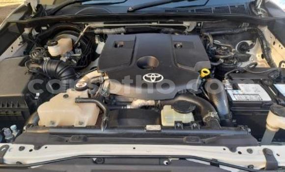 Acheter Occasion Voiture Toyota Hilux Blanc à Maseru, Maseru Acheter Occasion Voiture Toyota Hilux Blanc à Maseru, Maseru