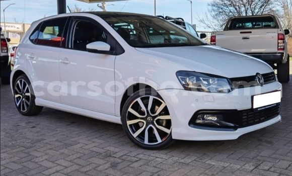 Acheter Occasion Voiture Volkswagen Polo Blanc à Maseru, Maseru Acheter Occasion Voiture Volkswagen Polo Blanc à Maseru, Maseru