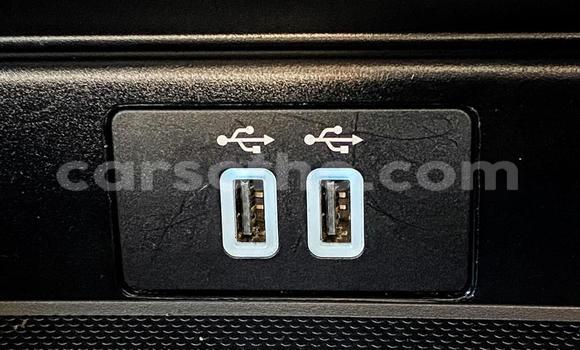 Sayi Na hannu Ford Everest White Mota in Maseru a Maseru Sayi Na hannu Ford Everest White Mota in Maseru a Maseru