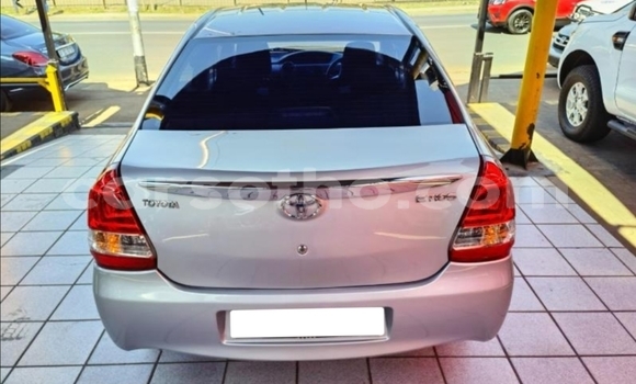 Sayi Na hannu Toyota Etios Silver Mota in Butha–Buthe a Thaba-Tseka Sayi Na hannu Toyota Etios Silver Mota in Butha–Buthe a Thaba-Tseka