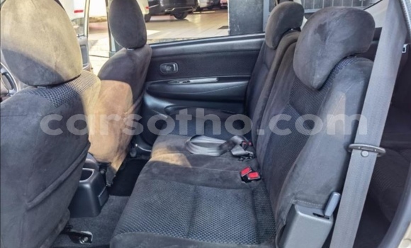 Sayi Na hannu Toyota Avanza Silver Mota in Hlotse a Leribe Sayi Na hannu Toyota Avanza Silver Mota in Hlotse a Leribe