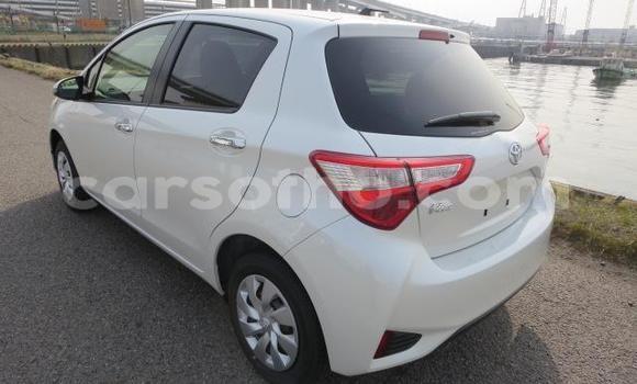 اشتري مستعمل Toyota Vitz White سيارة في Butha–Buthe في Thaba-Tseka اشتري مستعمل Toyota Vitz White سيارة في Butha–Buthe في Thaba-Tseka