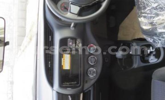 اشتري مستعمل Toyota Vitz White سيارة في Butha–Buthe في Thaba-Tseka اشتري مستعمل Toyota Vitz White سيارة في Butha–Buthe في Thaba-Tseka