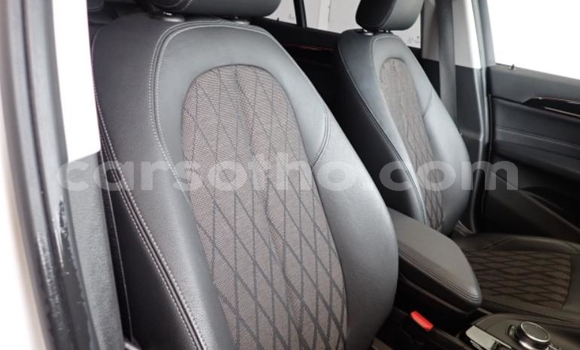 اشتري مستعمل BMW X1 White سيارة في Butha Buthe في Butha-Buthe اشتري مستعمل BMW X1 White سيارة في Butha Buthe في Butha-Buthe