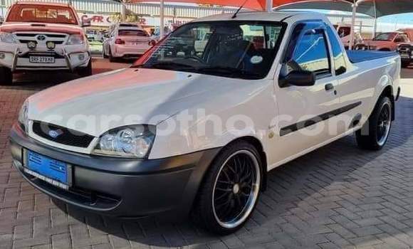 Acheter Occasion Voiture Ford Pickup Blanc à Butha Buthe, Butha-Buthe Acheter Occasion Voiture Ford Pickup Blanc à Butha Buthe, Butha-Buthe