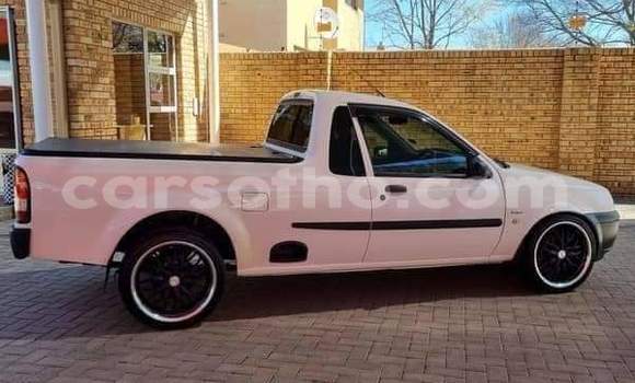 Acheter Occasion Voiture Ford Pickup Blanc à Butha Buthe, Butha-Buthe Acheter Occasion Voiture Ford Pickup Blanc à Butha Buthe, Butha-Buthe