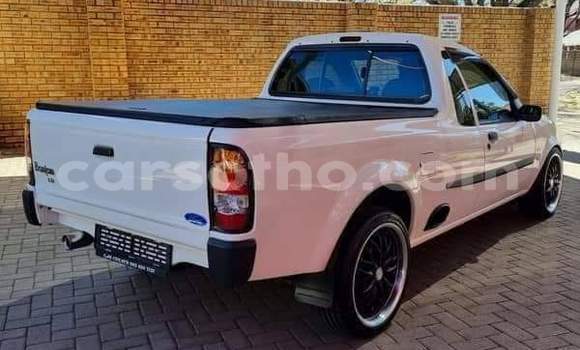 Acheter Occasion Voiture Ford Pickup Blanc à Butha Buthe, Butha-Buthe Acheter Occasion Voiture Ford Pickup Blanc à Butha Buthe, Butha-Buthe