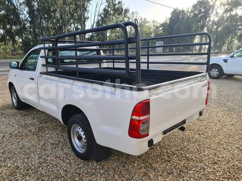 Big with watermark toyota hilux mohale s hoek mohale s hoek 25460