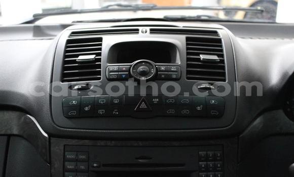 اشتري مستعمل Mercedes-Benz Viano Silver سيارة في Butha–Buthe في Thaba-Tseka اشتري مستعمل Mercedes-Benz Viano Silver سيارة في Butha–Buthe في Thaba-Tseka
