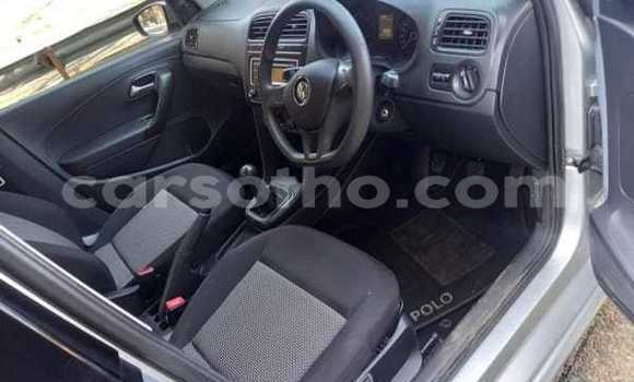 اشتري مستعمل Volkswagen Polo Silver سيارة في Maseru في Maseru اشتري مستعمل Volkswagen Polo Silver سيارة في Maseru في Maseru
