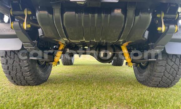 Acheter Occasion Voiture Toyota Land Cruiser Blanc à Maseru, Maseru Acheter Occasion Voiture Toyota Land Cruiser Blanc à Maseru, Maseru