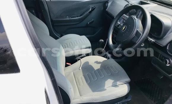 Sayi Na hannu Chevlolet Spin White Mota in Maseru a Maseru Sayi Na hannu Chevlolet Spin White Mota in Maseru a Maseru