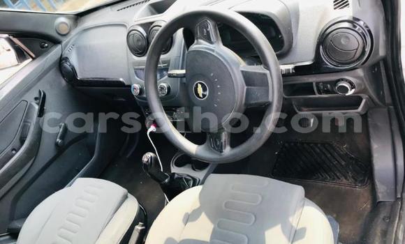 Sayi Na hannu Chevlolet Spin White Mota in Maseru a Maseru Sayi Na hannu Chevlolet Spin White Mota in Maseru a Maseru