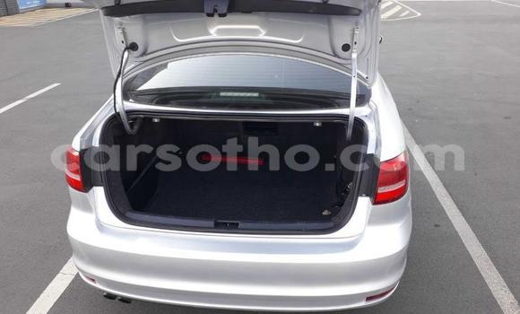 Sayi Na hannu Volkswagen Jetta Silver Mota in Maseru a Maseru Sayi Na hannu Volkswagen Jetta Silver Mota in Maseru a Maseru