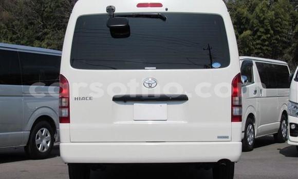 اشتري مستعمل Toyota Hiace White سيارة في Butha Buthe في Butha-Buthe اشتري مستعمل Toyota Hiace White سيارة في Butha Buthe في Butha-Buthe