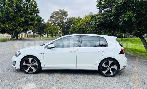 Sayi Na hannu Volkswagen Golf GTI White Mota in Maseru a Maseru Sayi Na hannu Volkswagen Golf GTI White Mota in Maseru a Maseru