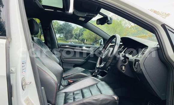 Sayi Na hannu Volkswagen Golf GTI White Mota in Maseru a Maseru Sayi Na hannu Volkswagen Golf GTI White Mota in Maseru a Maseru