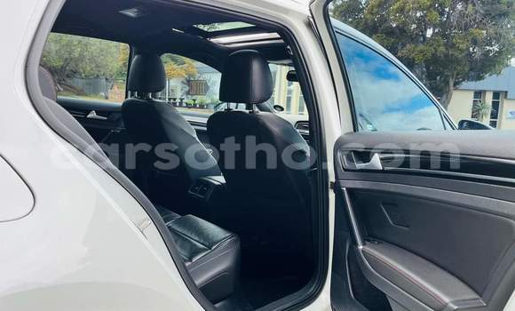 Sayi Na hannu Volkswagen Golf GTI White Mota in Maseru a Maseru Sayi Na hannu Volkswagen Golf GTI White Mota in Maseru a Maseru