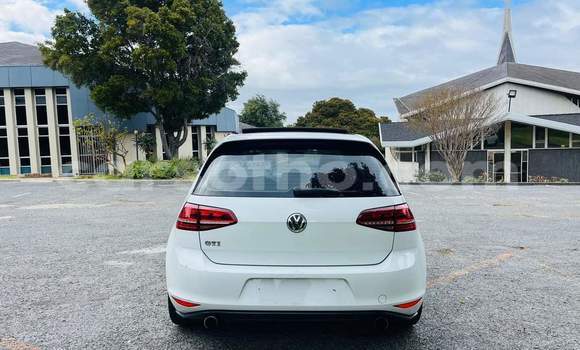 Sayi Na hannu Volkswagen Golf GTI White Mota in Maseru a Maseru Sayi Na hannu Volkswagen Golf GTI White Mota in Maseru a Maseru