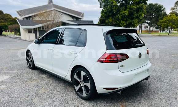 Sayi Na hannu Volkswagen Golf GTI White Mota in Maseru a Maseru Sayi Na hannu Volkswagen Golf GTI White Mota in Maseru a Maseru