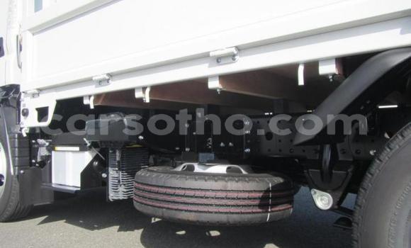 اشتري مستعمل Mitsubishi Van White شاحنة في Maseru في Maseru اشتري مستعمل Mitsubishi Van White شاحنة في Maseru في Maseru