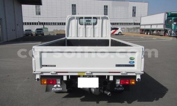 اشتري مستعمل Mitsubishi Van White شاحنة في Maseru في Maseru اشتري مستعمل Mitsubishi Van White شاحنة في Maseru في Maseru