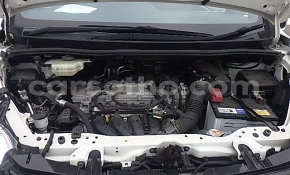 اشتري مستعمل Toyota Noah White سيارة في Maseru في Maseru اشتري مستعمل Toyota Noah White سيارة في Maseru في Maseru