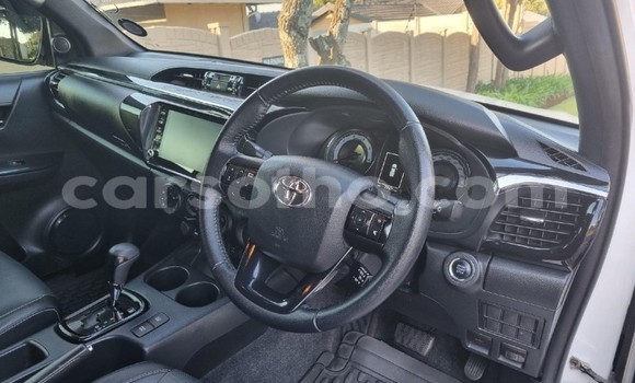 اشتري مستعمل Toyota Hilux White سيارة في Butha–Buthe في Thaba-Tseka اشتري مستعمل Toyota Hilux White سيارة في Butha–Buthe في Thaba-Tseka