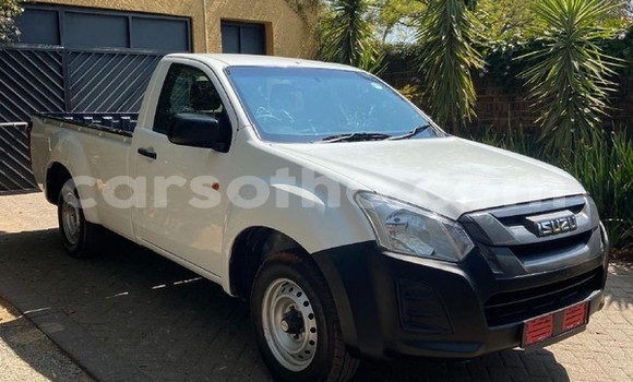 Acheter Occasion Voiture Isuzu D–MAX Blanc à Maseru, Maseru Acheter Occasion Voiture Isuzu D–MAX Blanc à Maseru, Maseru