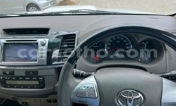 Buy Used Toyota Fortuner White Car in Maseru in Maseru Buy Used Toyota Fortuner White Car in Maseru in Maseru