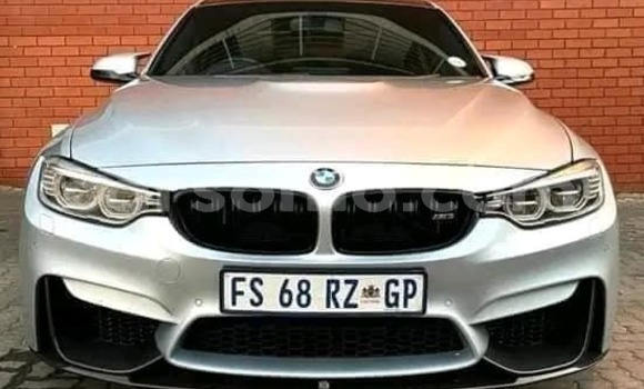 Sayi Na hannu BMW M3 Silver Mota in Maseru a Maseru Sayi Na hannu BMW M3 Silver Mota in Maseru a Maseru