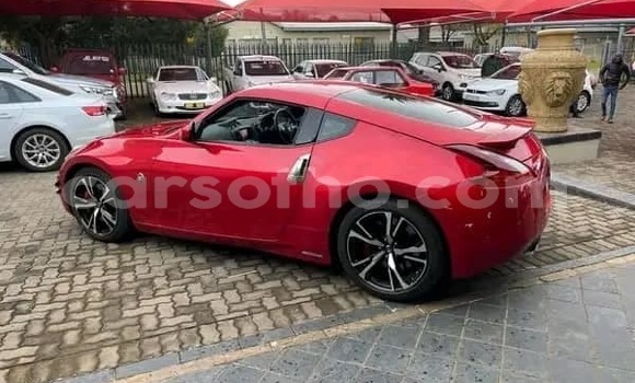 Sayi Na hannu Nissan 370Z Red Mota in Maseru a Maseru Sayi Na hannu Nissan 370Z Red Mota in Maseru a Maseru