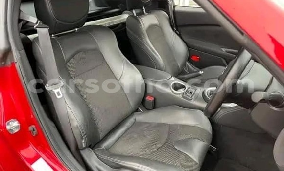 Sayi Na hannu Nissan 370Z Red Mota in Maseru a Maseru Sayi Na hannu Nissan 370Z Red Mota in Maseru a Maseru