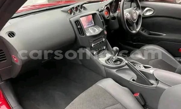Sayi Na hannu Nissan 370Z Red Mota in Maseru a Maseru Sayi Na hannu Nissan 370Z Red Mota in Maseru a Maseru