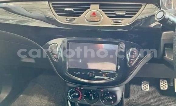 Sayi Na hannu Opel Corsa Blue Mota in Maseru a Maseru Sayi Na hannu Opel Corsa Blue Mota in Maseru a Maseru