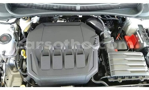 Buy Used Volkswagen Golf R Black Car in Maseru in Maseru Buy Used Volkswagen Golf R Black Car in Maseru in Maseru