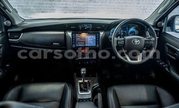 اشتري مستعمل Toyota Fortuner White سيارة في Maseru في Maseru اشتري مستعمل Toyota Fortuner White سيارة في Maseru في Maseru