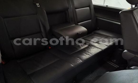 Sayi Na hannu Volkswagen Caravelle White Mota in Maseru a Maseru Sayi Na hannu Volkswagen Caravelle White Mota in Maseru a Maseru